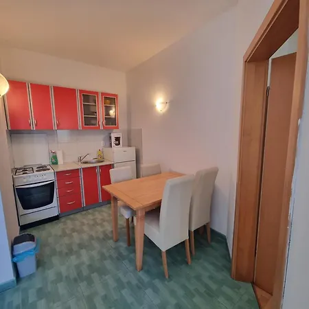 Krvavica Apartmani * Krvavica